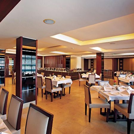 Hotel Broad Bean Cochin Kochi Exterior foto