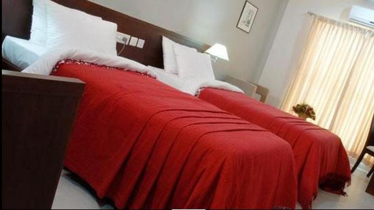Hotel Broad Bean Cochin Kochi Exterior foto